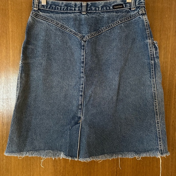 Calvin Kline Mini Skirt - Picture 2 of 7